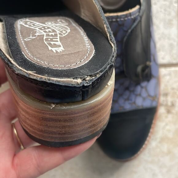 Freebird Malena Leather Oxford Mule Navy Multi - Picture 16 of 16